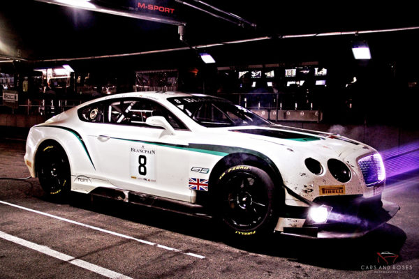 Fotomural Bentley Continental GT3