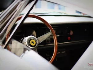 Cuadro en Lienzo Ferrari – 275 GTB Ferrari 275 GTB clásico en Spa Classics – fotografía artística lienzo edición limitada