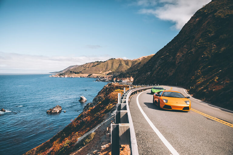 Dos Lamborghini Murciélago LP 640 Highway One Big Sur California costa acantilados océano Pacífico – fotografía artística edición limitada