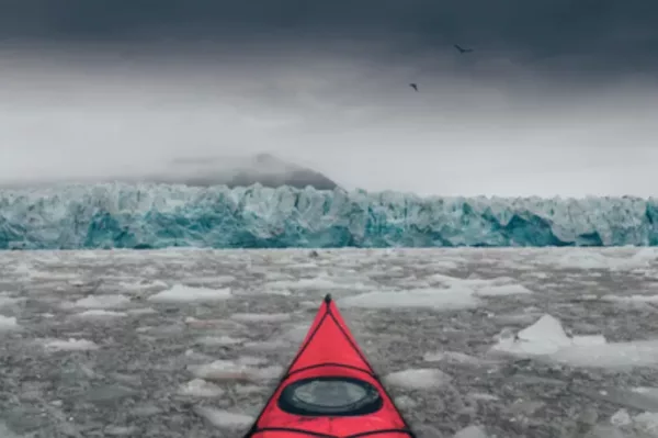 Fotografía kayak glaciar Svalbard Ártico
