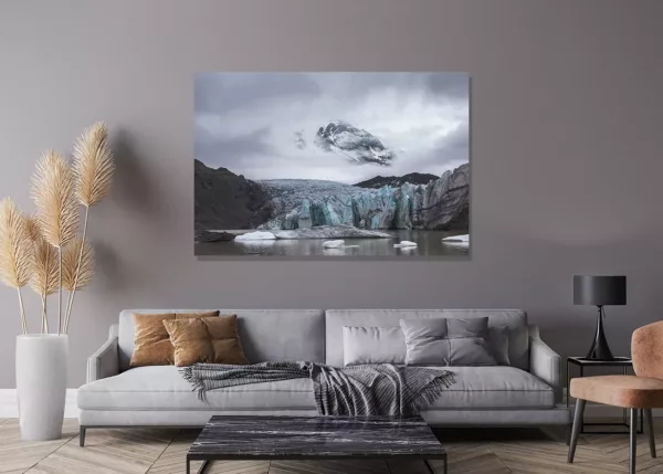 Photo-Glacier-Svinafellsjokull.webp Glaciar Svinafellsjökull – Joya de Hielo Islandés | Edición Limitada