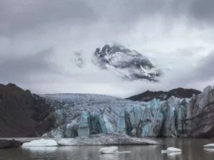 Glaciar Svinafellsjökull – Joya de Hielo Islandés | Edición Limitada