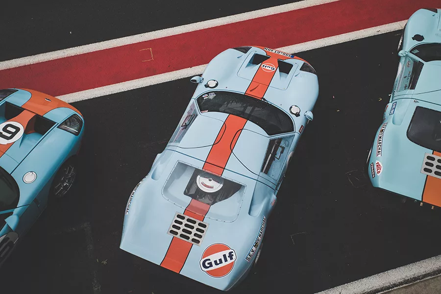 Fotografía Ford GT40 Gulf fine art — livrea azul y naranja Le Mans
