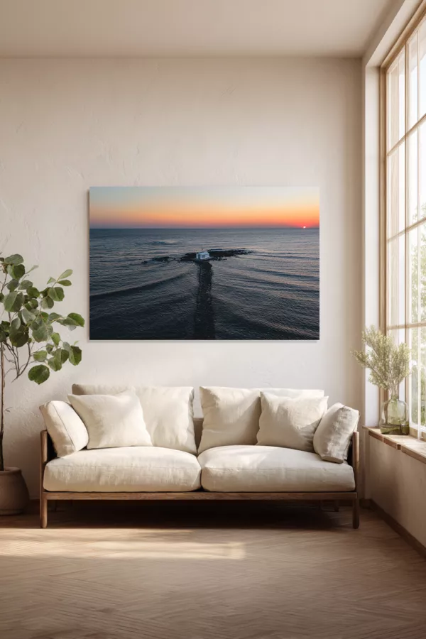 Cuadro de fotografía de autor de la capilla de San Nicolás al amanecer, Georgioupoli, Creta, en un salón mediterráneo